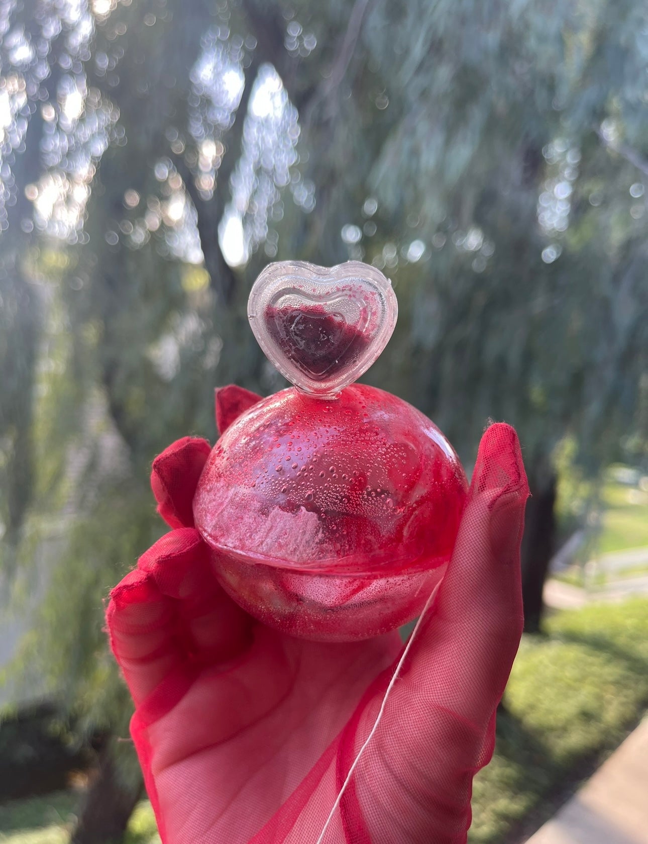 Surprise Glitterbomb